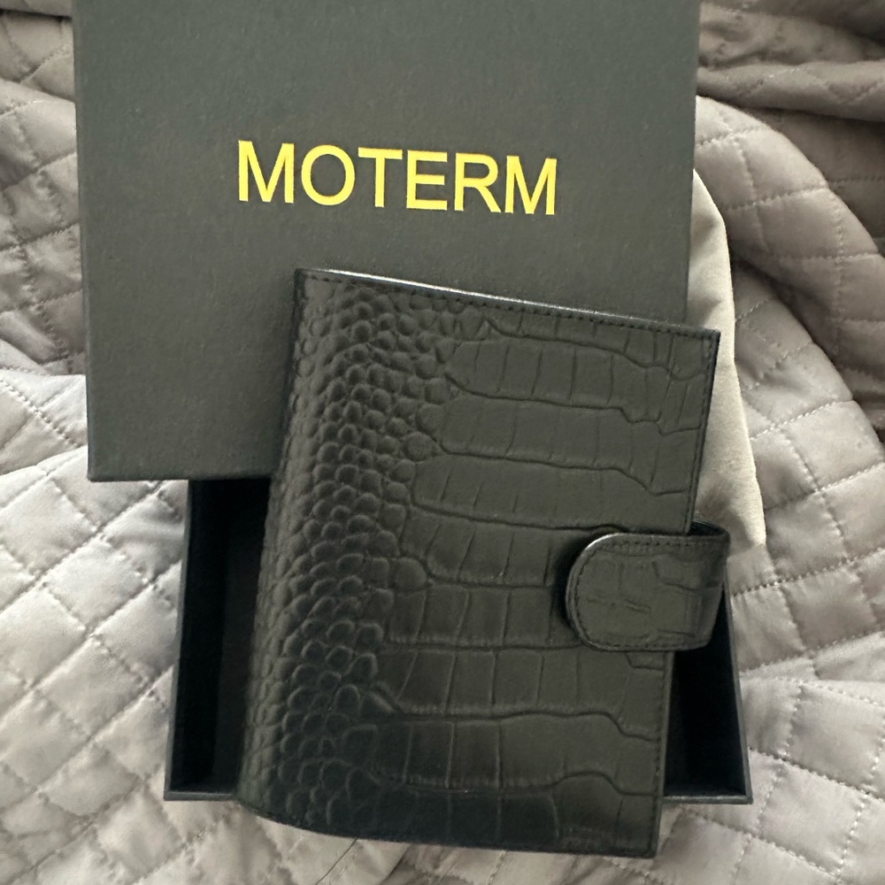 Black Moterm Crocodile planner